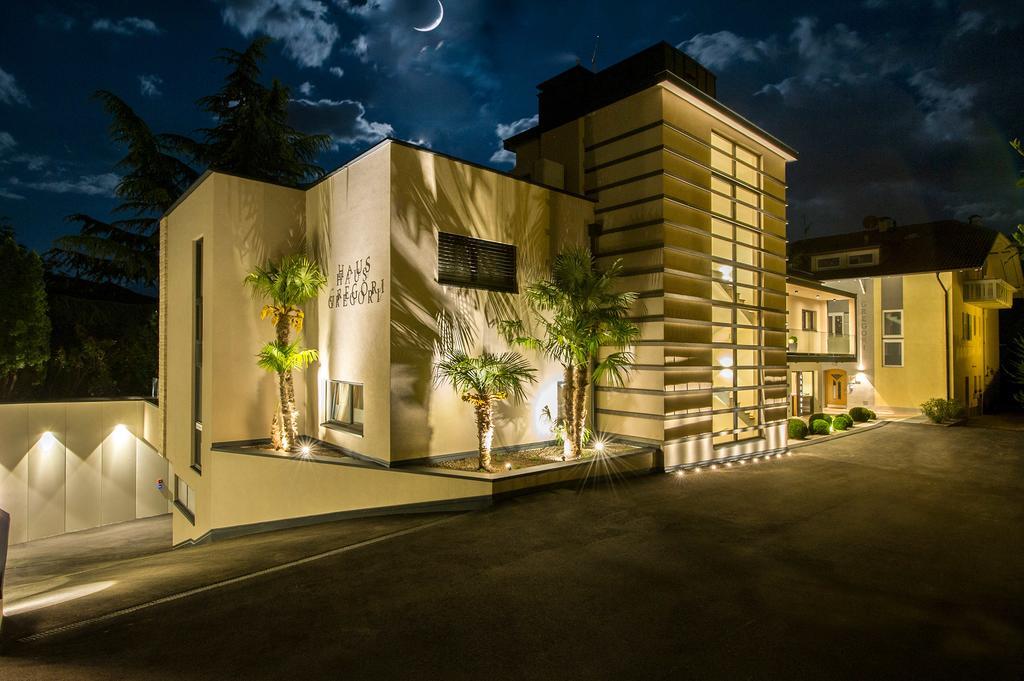 Haus Gregori Aparthotel Caldaro Exteriör bild